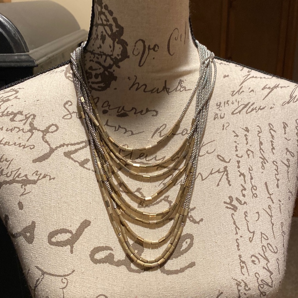 Stitch fix necklace
